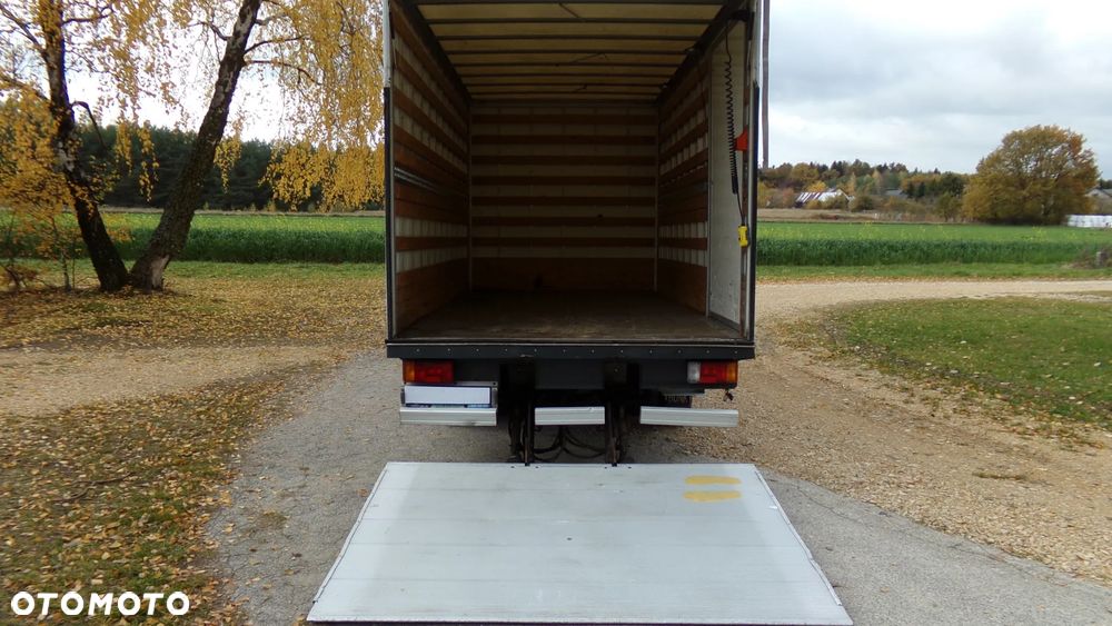 Renault Master 2,5 120 KM KONTENER + WINDA * SUPER STAN ! - 22