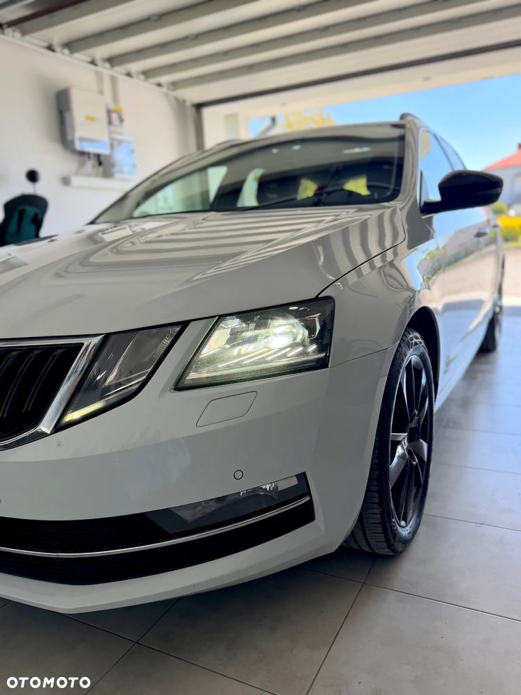 Skoda Octavia 2.0 TDI Style DSG - 2