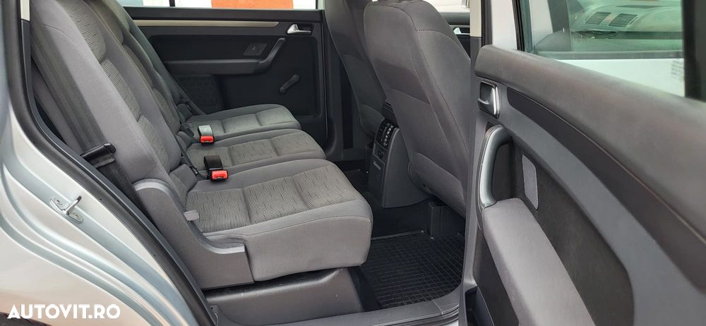 Volkswagen Touran 1.9 TDI - 27