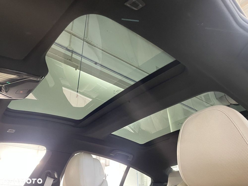 BMW Seria 8 - 8
