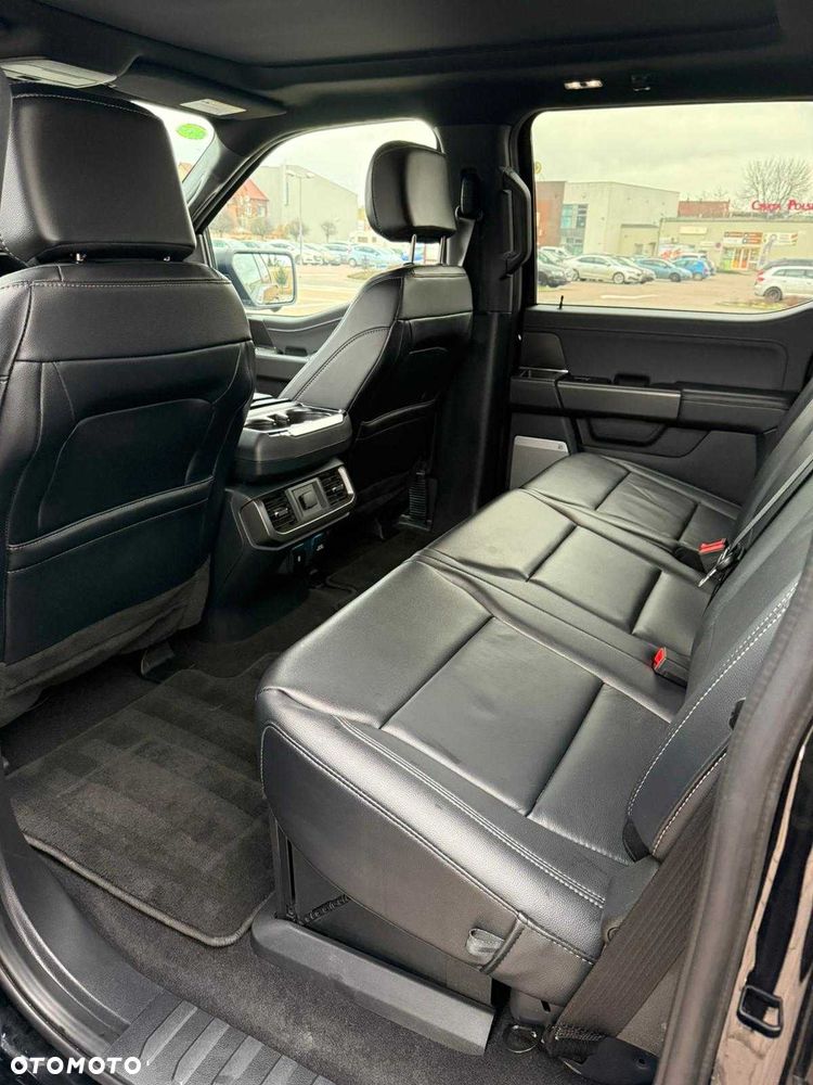 Ford F150 - 6