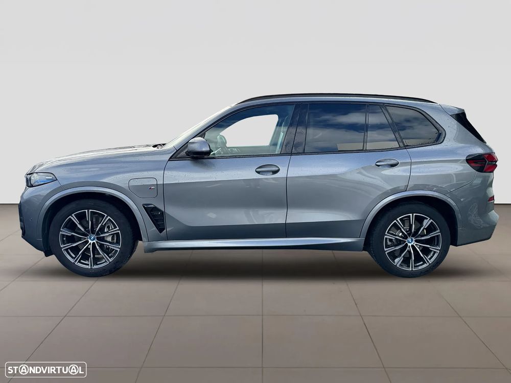 BMW X5 50 e xDrive Edição Desportiva M - 3