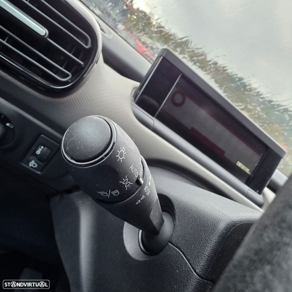 Citroën C4 Cactus 1.2 PureTech Shine - 19