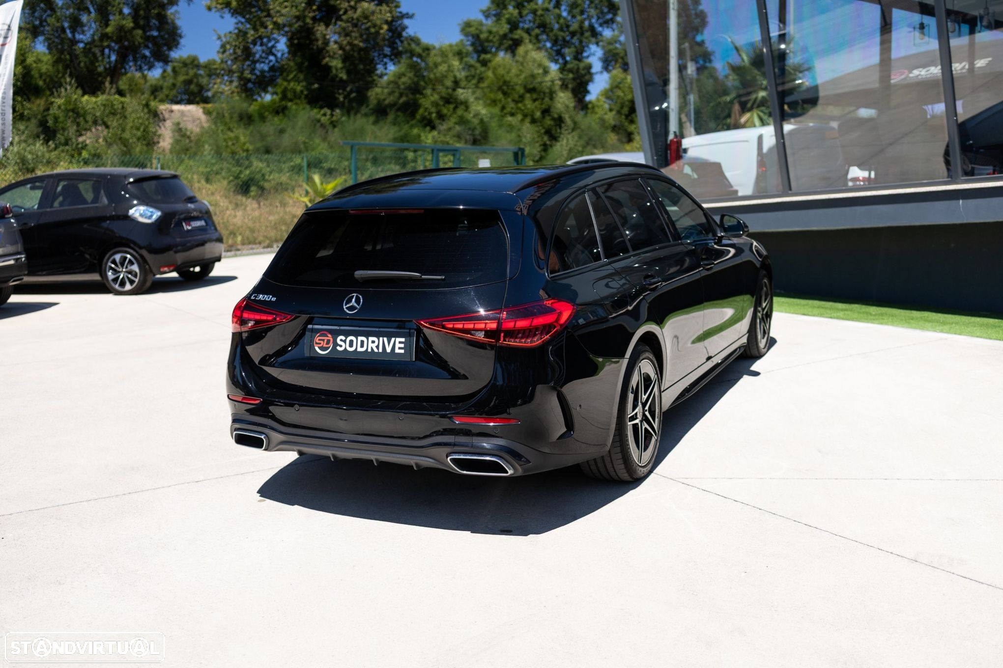 Mercedes-Benz C 300 e AMG Line - 8