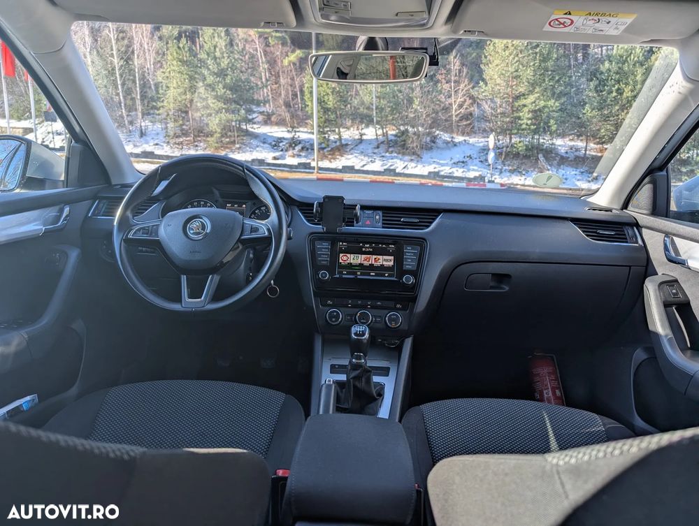 Skoda Octavia 1.6 TDI Ambition - 10