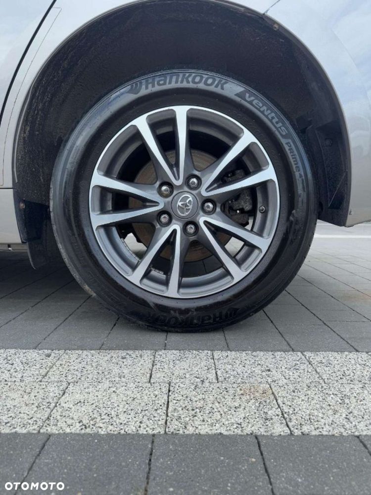 Toyota Corolla Verso - 35