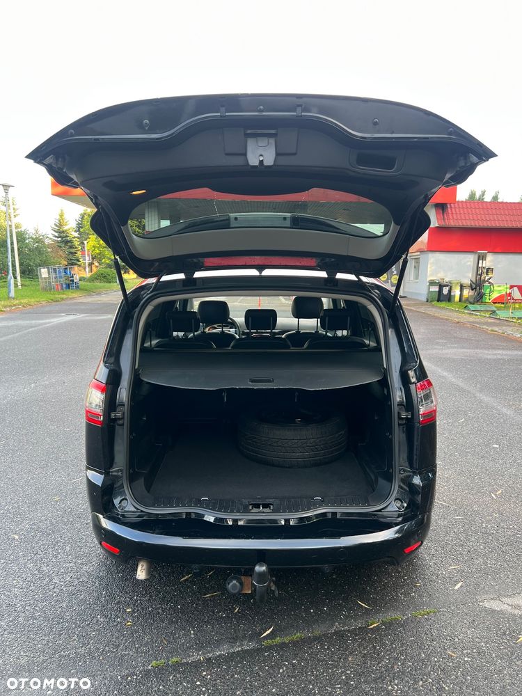 Ford S-Max 2.0 TDCi DPF Titanium - 12