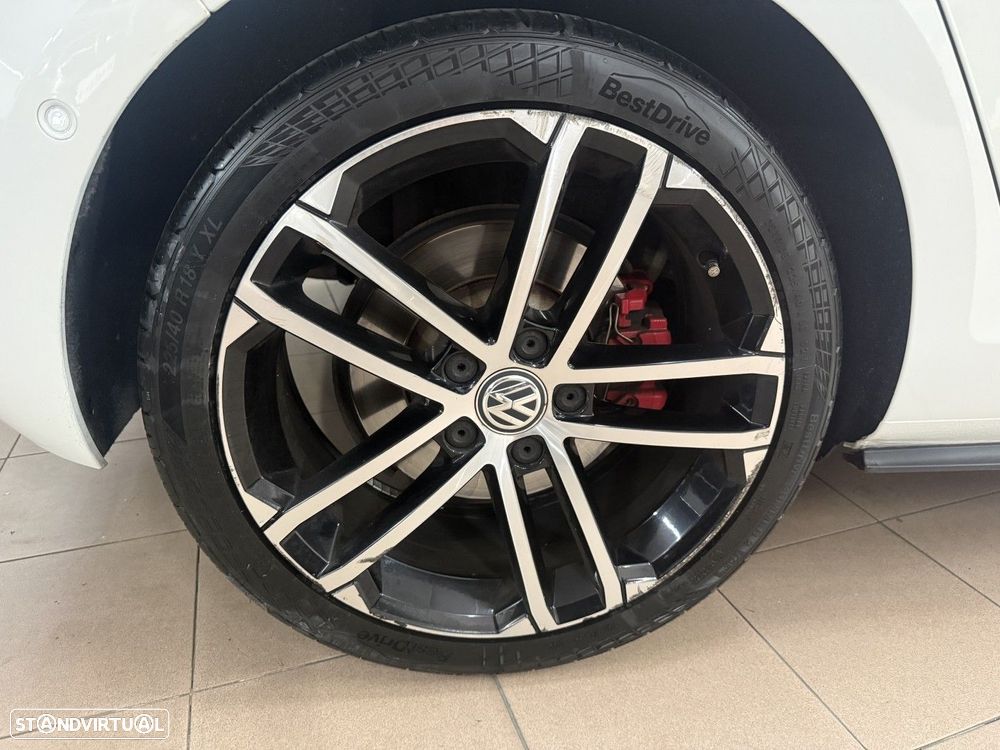 VW Golf 2.0 TDI GTD - 24