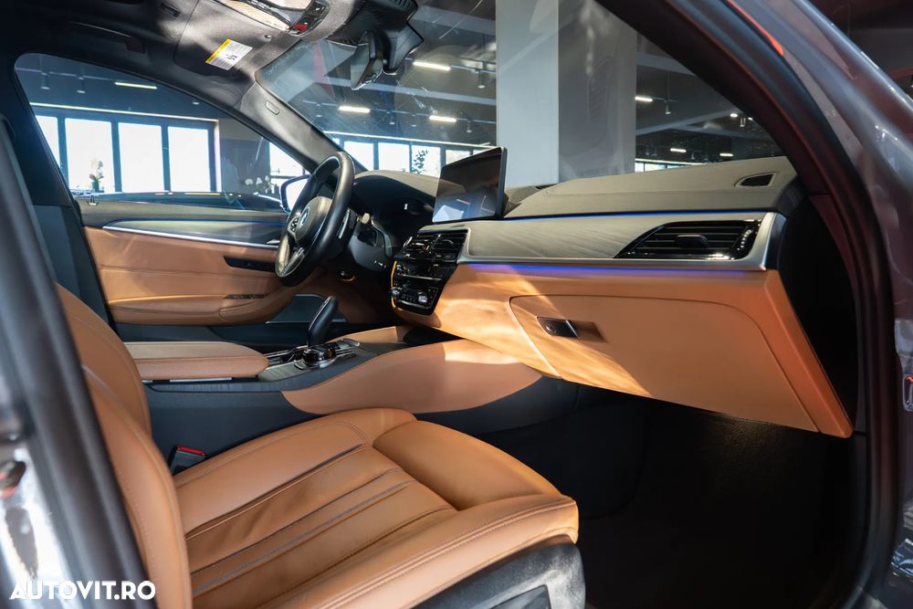 BMW Seria 5 540i xDrive Aut. - 23