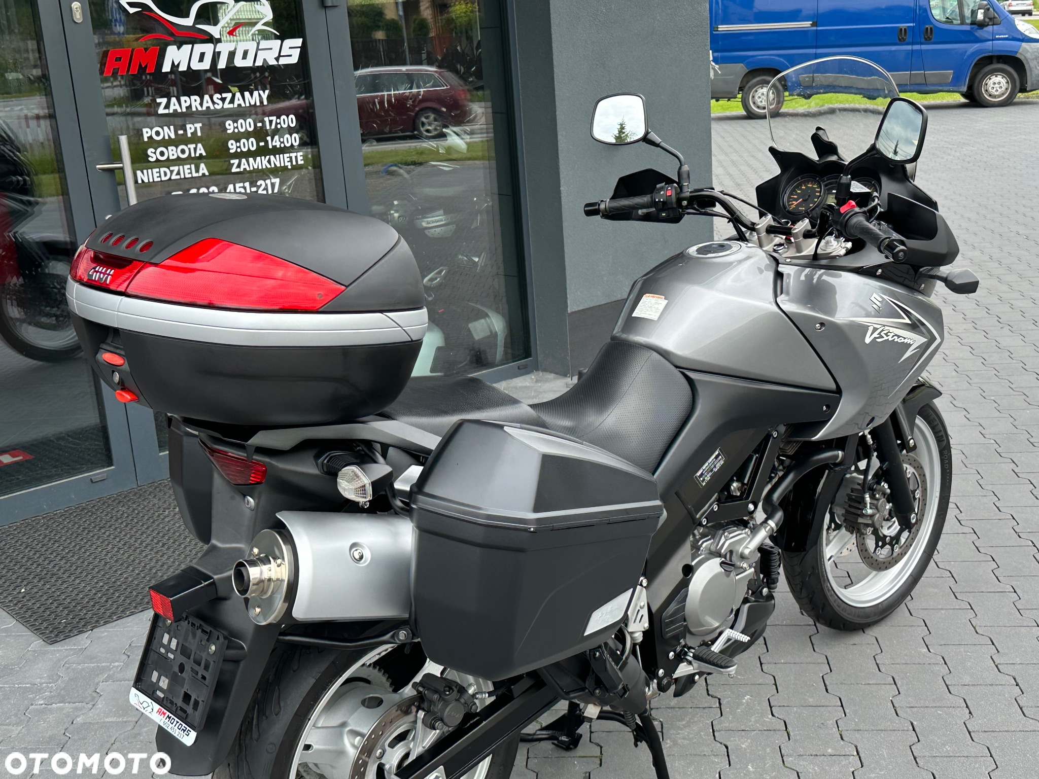Suzuki V-STROM - 5