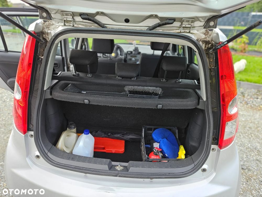 Suzuki Splash 1.0 Club - 13