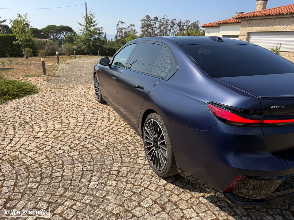 BMW 740 - 11