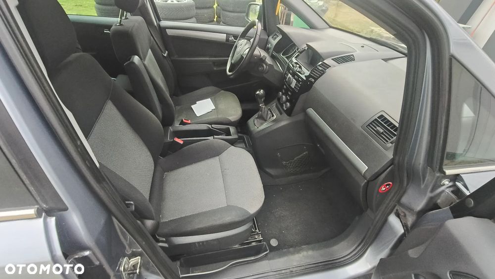 Opel Zafira 1.8 Design Edition - 9