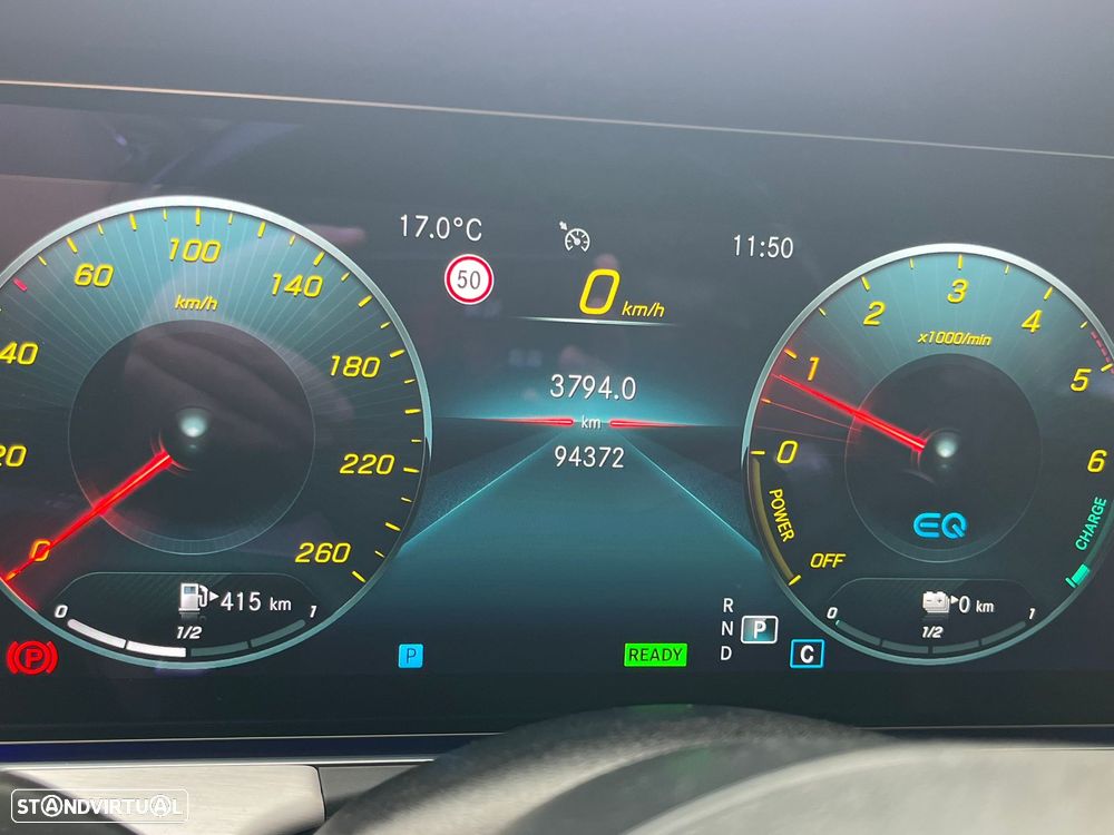 Mercedes-Benz E 300 de AMG Line - 12