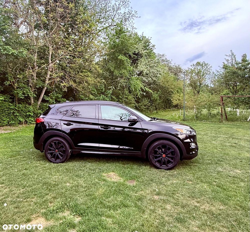 Hyundai Tucson - 1