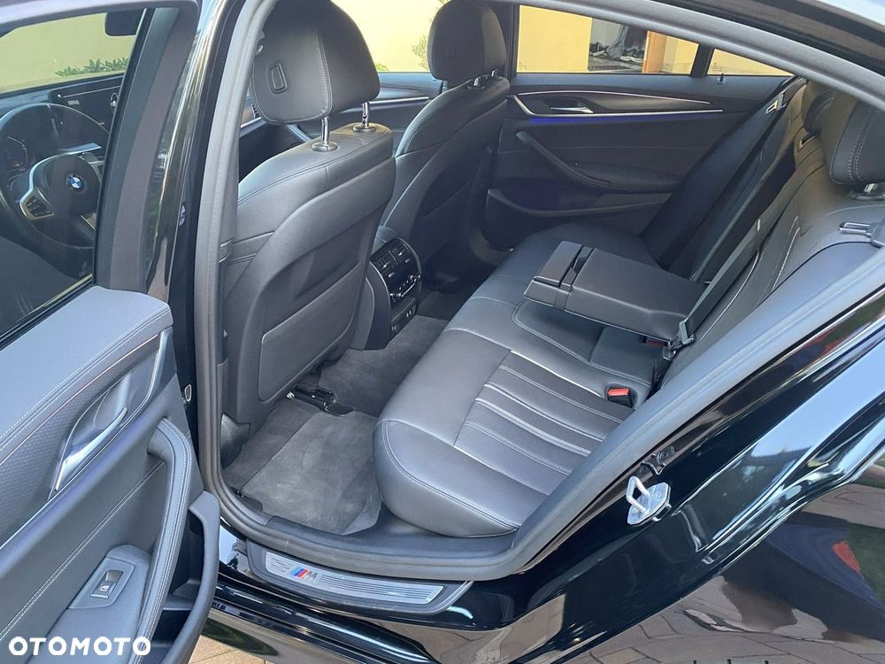 BMW Seria 5 530i GPF xDrive Sport - 30