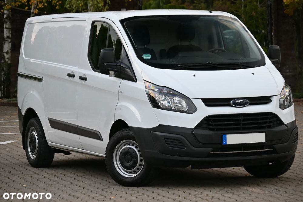 Ford TRANSIT CUSTOM - 8