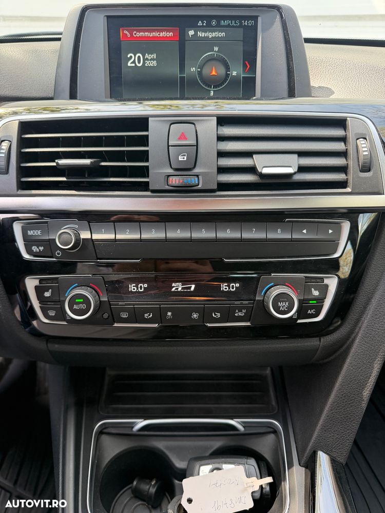 BMW Seria 3 320d Aut. - 12