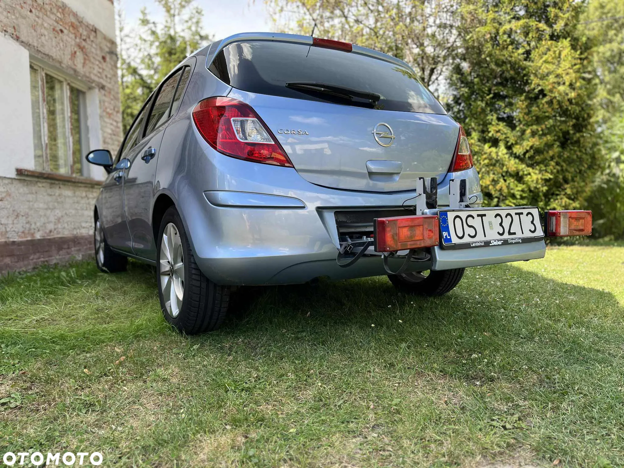 Opel Corsa 1.4 16V Active - 24