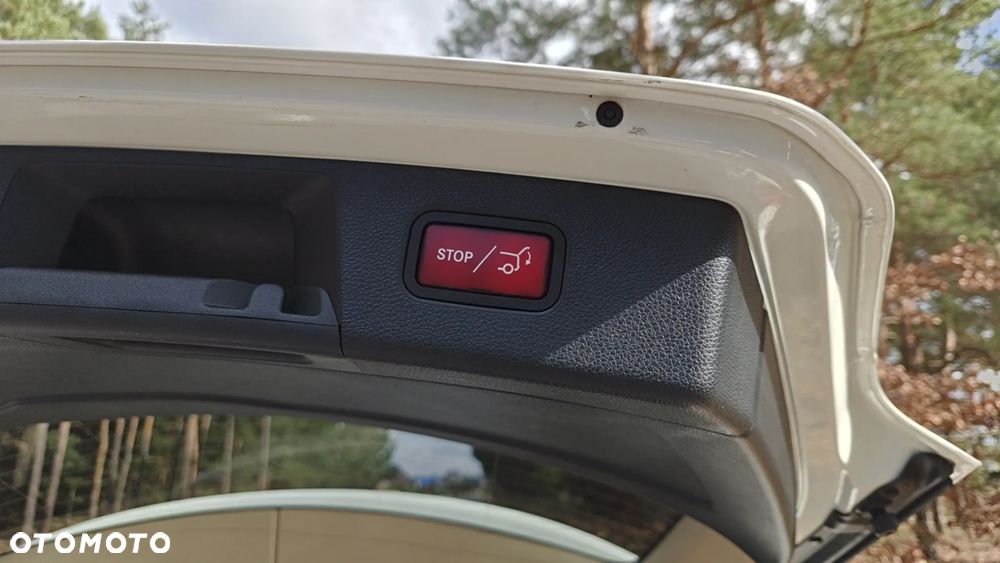 Mercedes-Benz GLK 350 4Matic (BlueEFFICIENCY) 7G-TRONIC - 17