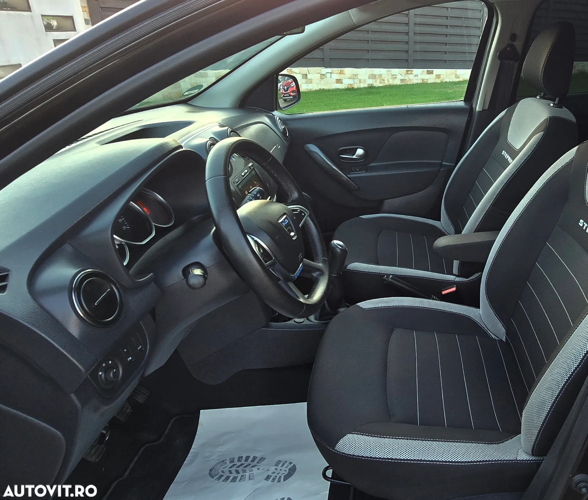 Dacia Sandero Stepway 0.9 TCe Prestige - 14