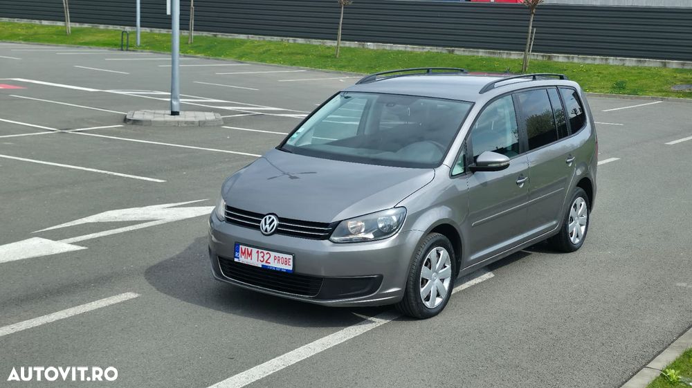 Volkswagen Touran 1.6 TDI DPF Highline - 10