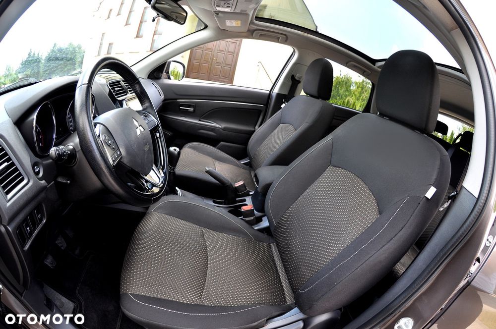 Mitsubishi ASX 1.6 Intense - 17