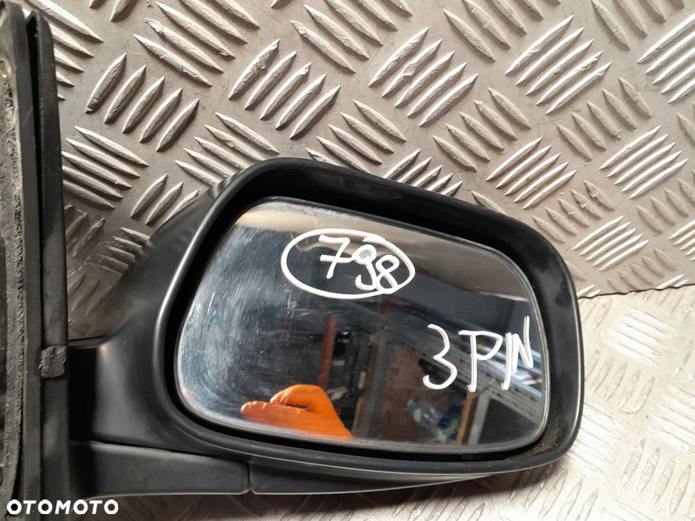 TOYOTA COROLLA E12 LUSTERKO PRAWE PRZEDNIE ELEKTRYCZNE KOLOR: 8Q3 - 10