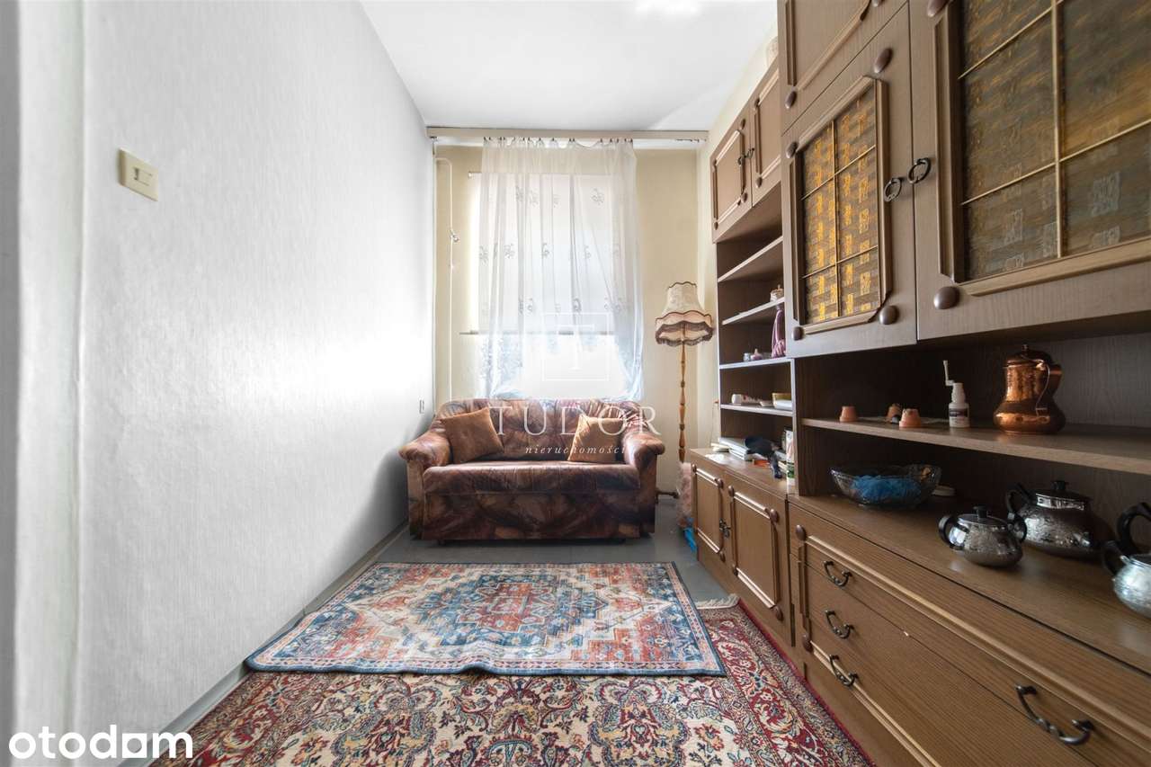 2 pokoje | 42 m2 | Centrum | Do remontu