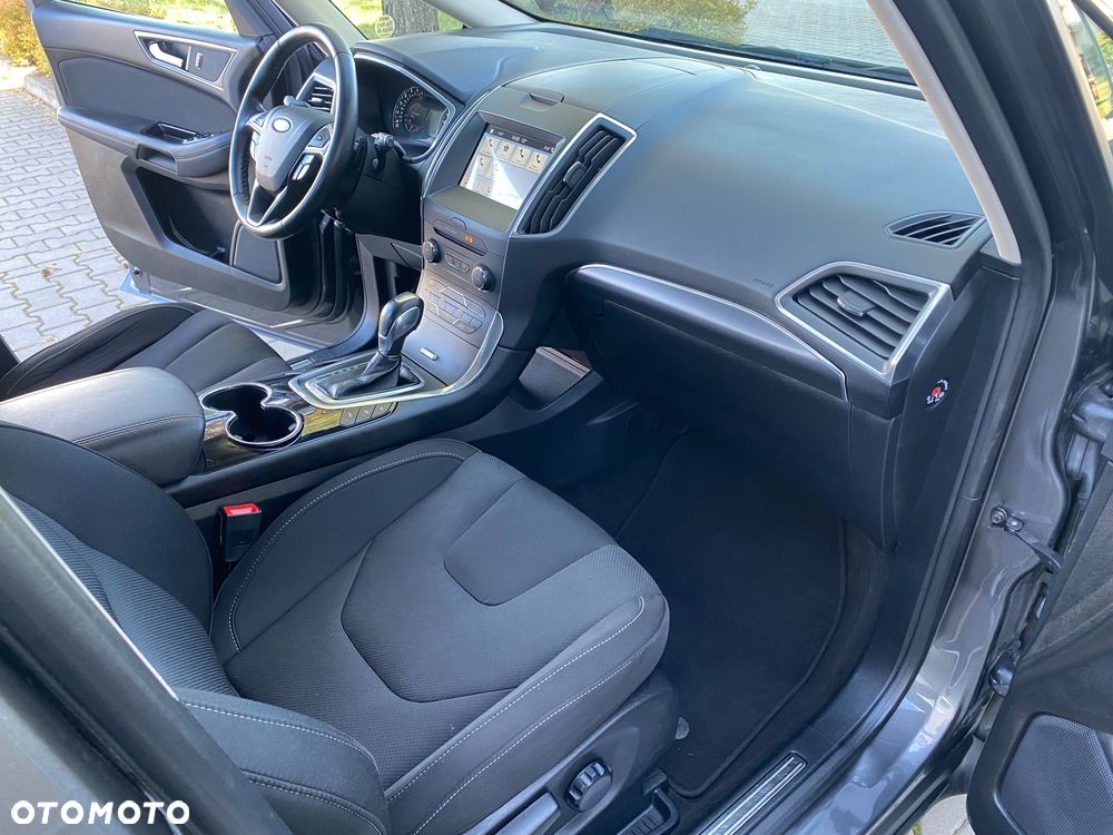 Ford S-Max 2.0 TDCi Titanium PowerShift - 13