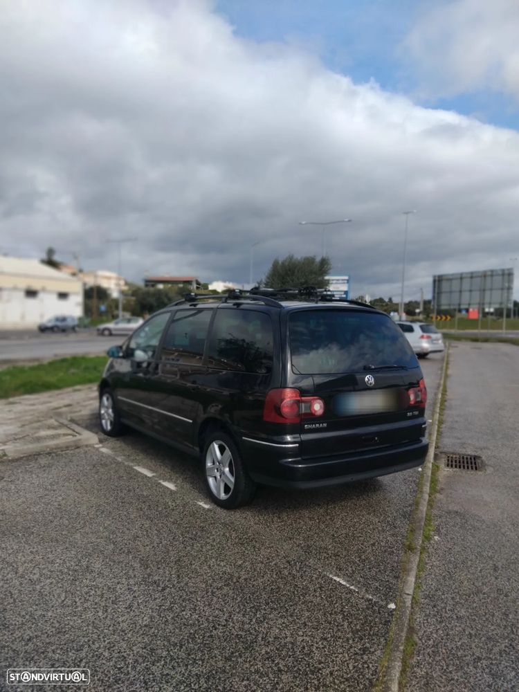 VW Sharan 2.0 TDI Confortline - 4