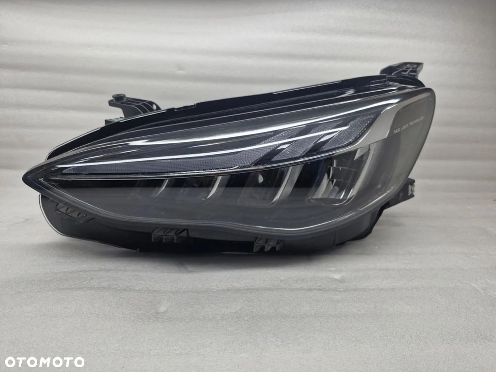 MG HS EHS FULL LED LAMPA LEWA/PRAWA PRZÓD KOMPLET 100-40160/100-40160 - 4