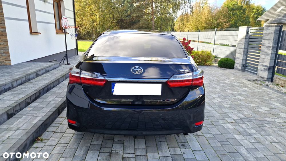 Toyota Corolla 1.6 Classic Plus - 8