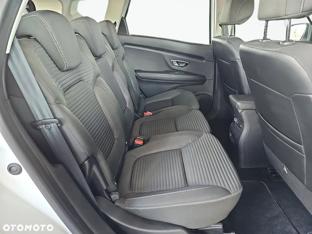 Renault Scenic 1.3 TCe FAP Zen - 20