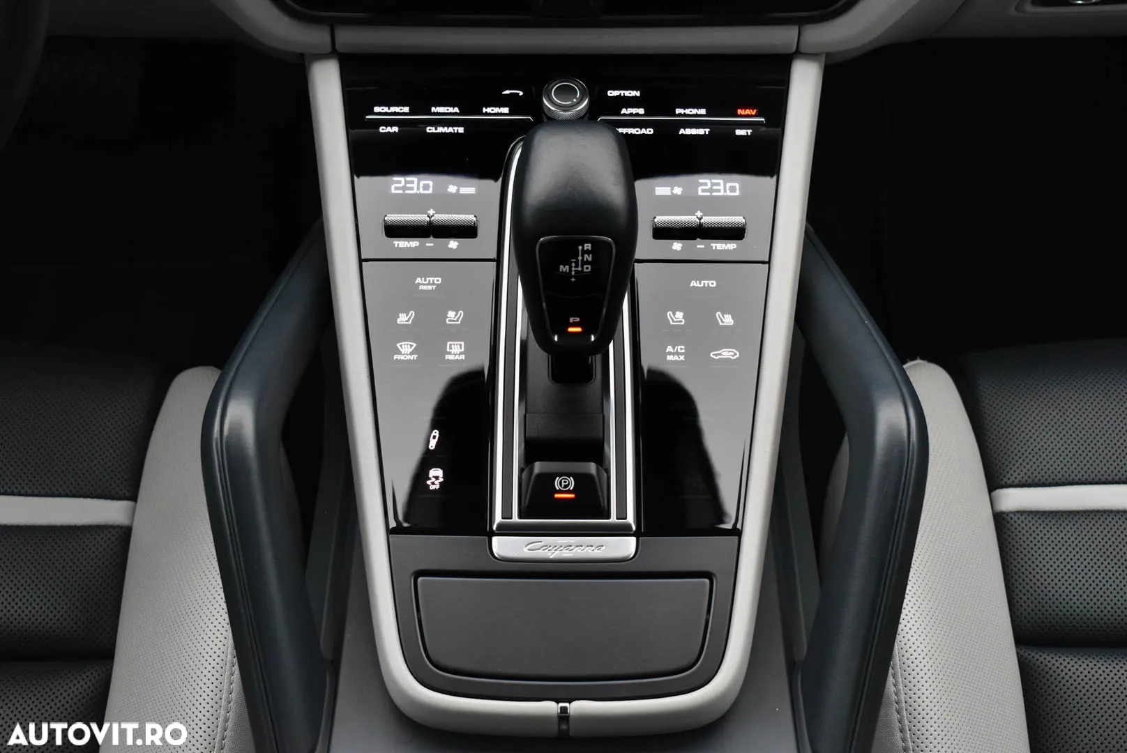 Porsche Cayenne Coupe Standard - 26