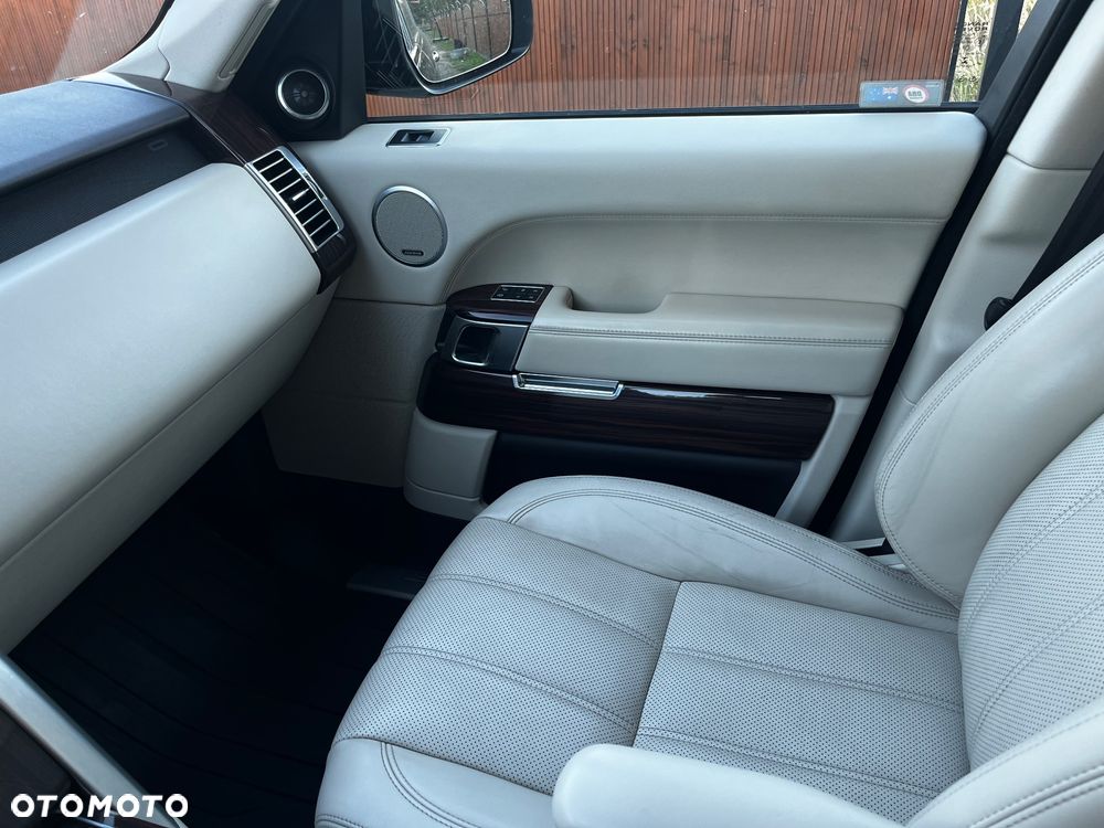 Land Rover Range Rover 4.4SD V8 Vogue - 13