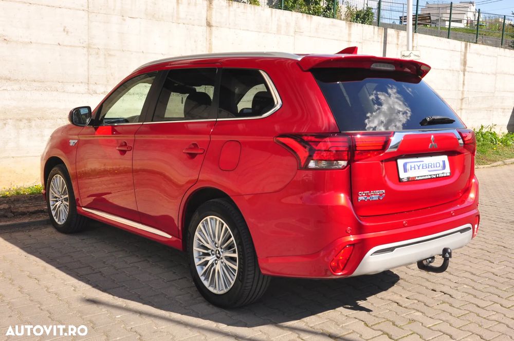 Mitsubishi Outlander 2.4 4WD CVT Intense - 4