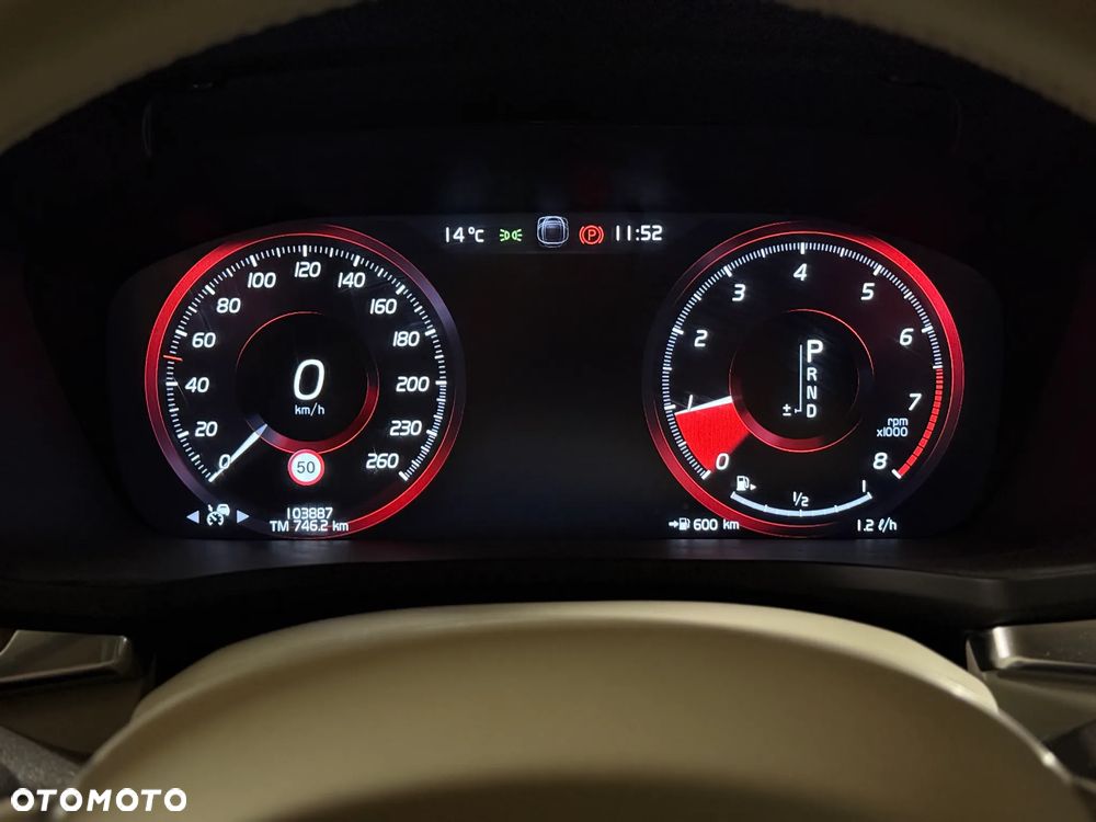 Volvo S60 T5 Momentum Pro - 8