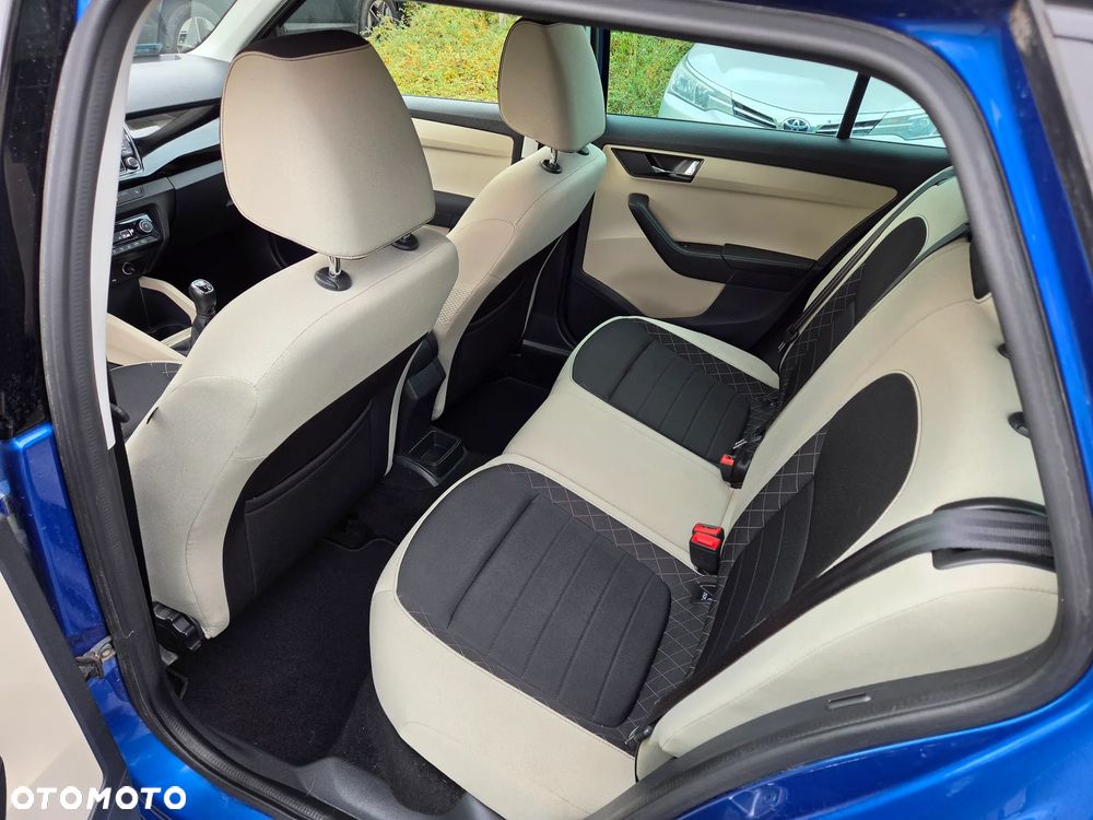 Skoda Fabia 1.2 TSI Ambition - 11