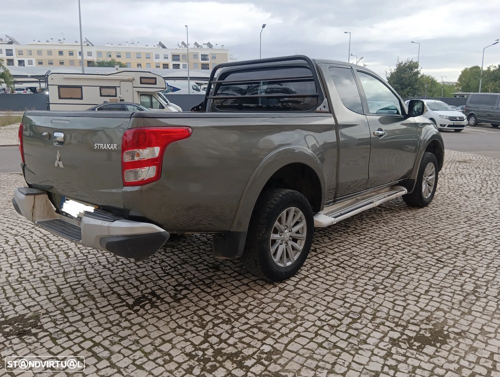Mitsubishi L200 2.4 DI-D CD Instyle Strakar 4WD - 19