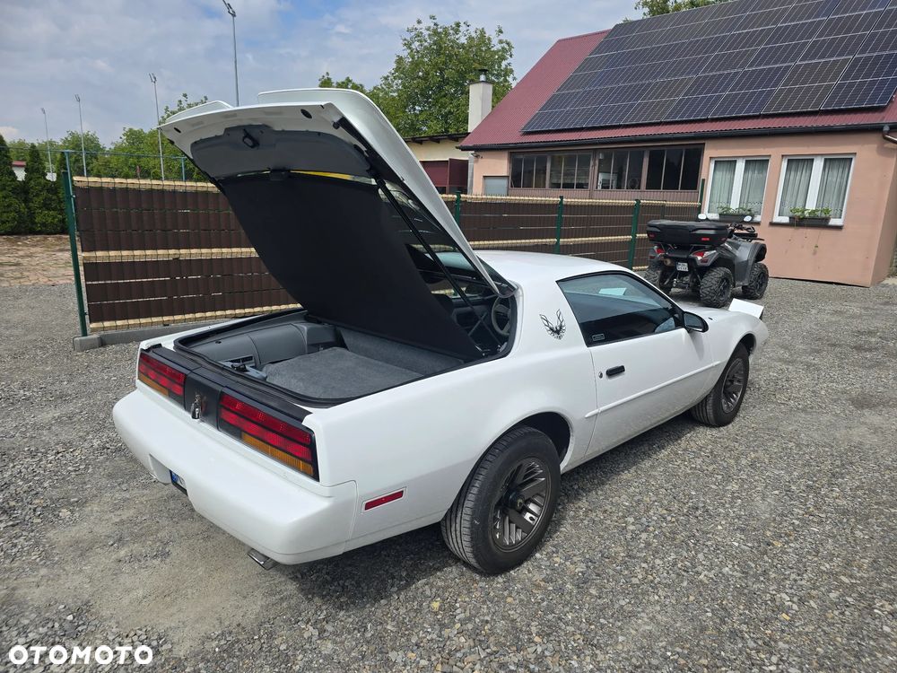 Pontiac Firebird - 14