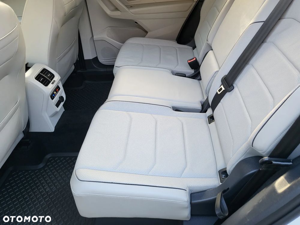 Volkswagen Tiguan Allspace - 26