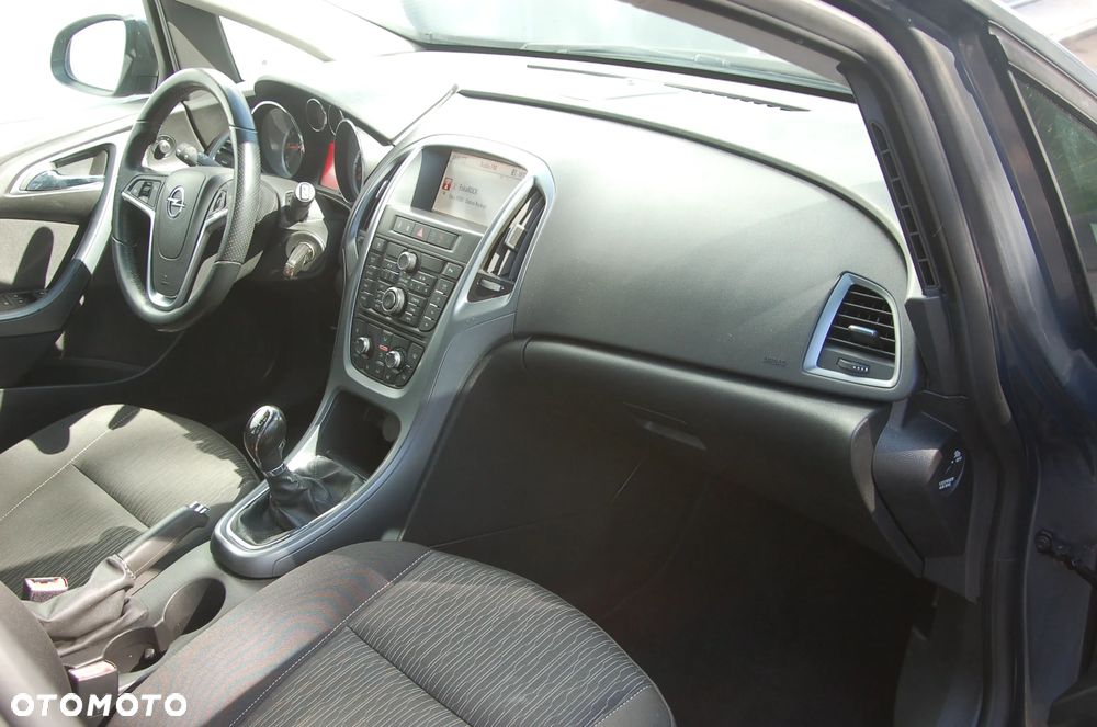 Opel Astra 1.4 T Enjoy S&S - 7