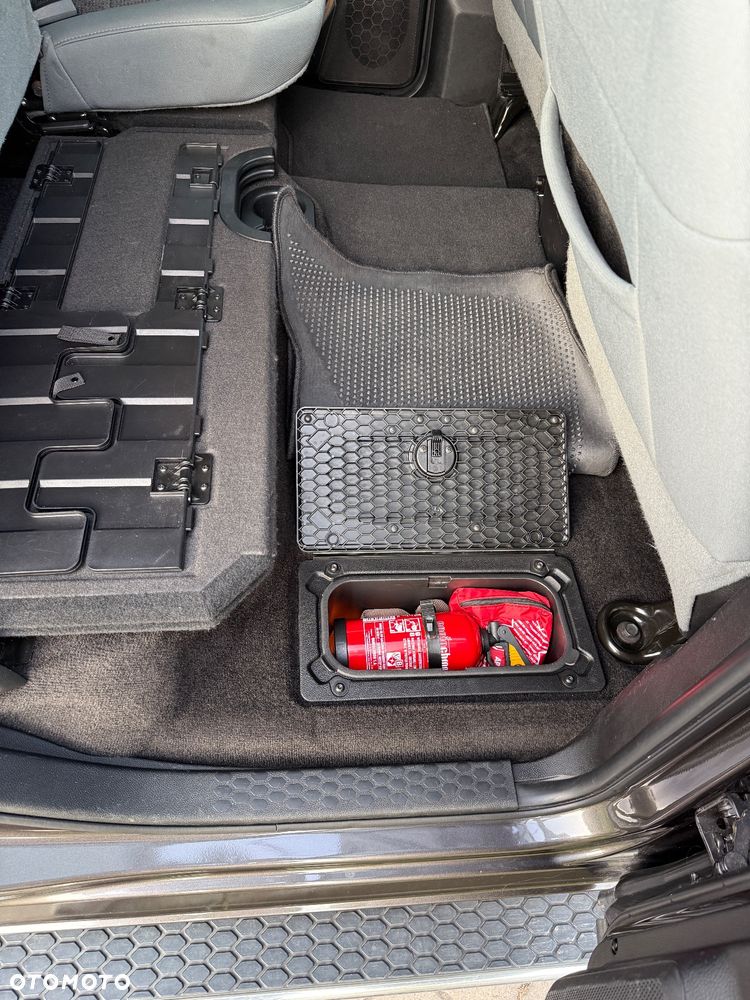 RAM 1500 Crew Cab Shortbed Bighorn - 10