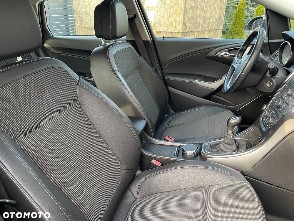 Opel Astra 1.4 Turbo Sport - 23