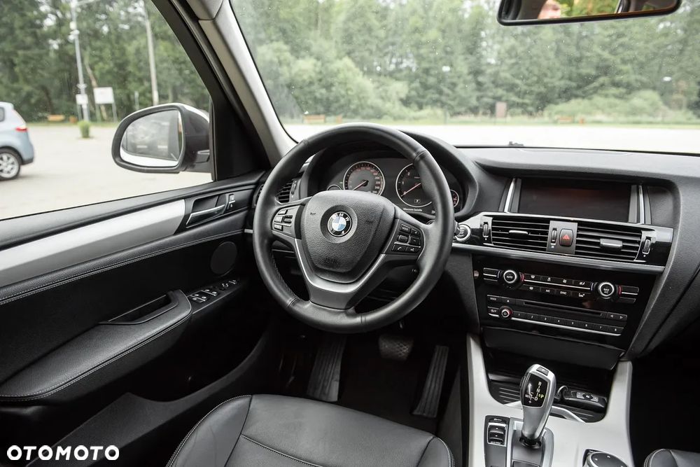 BMW X3 sDrive18d xLine - 26