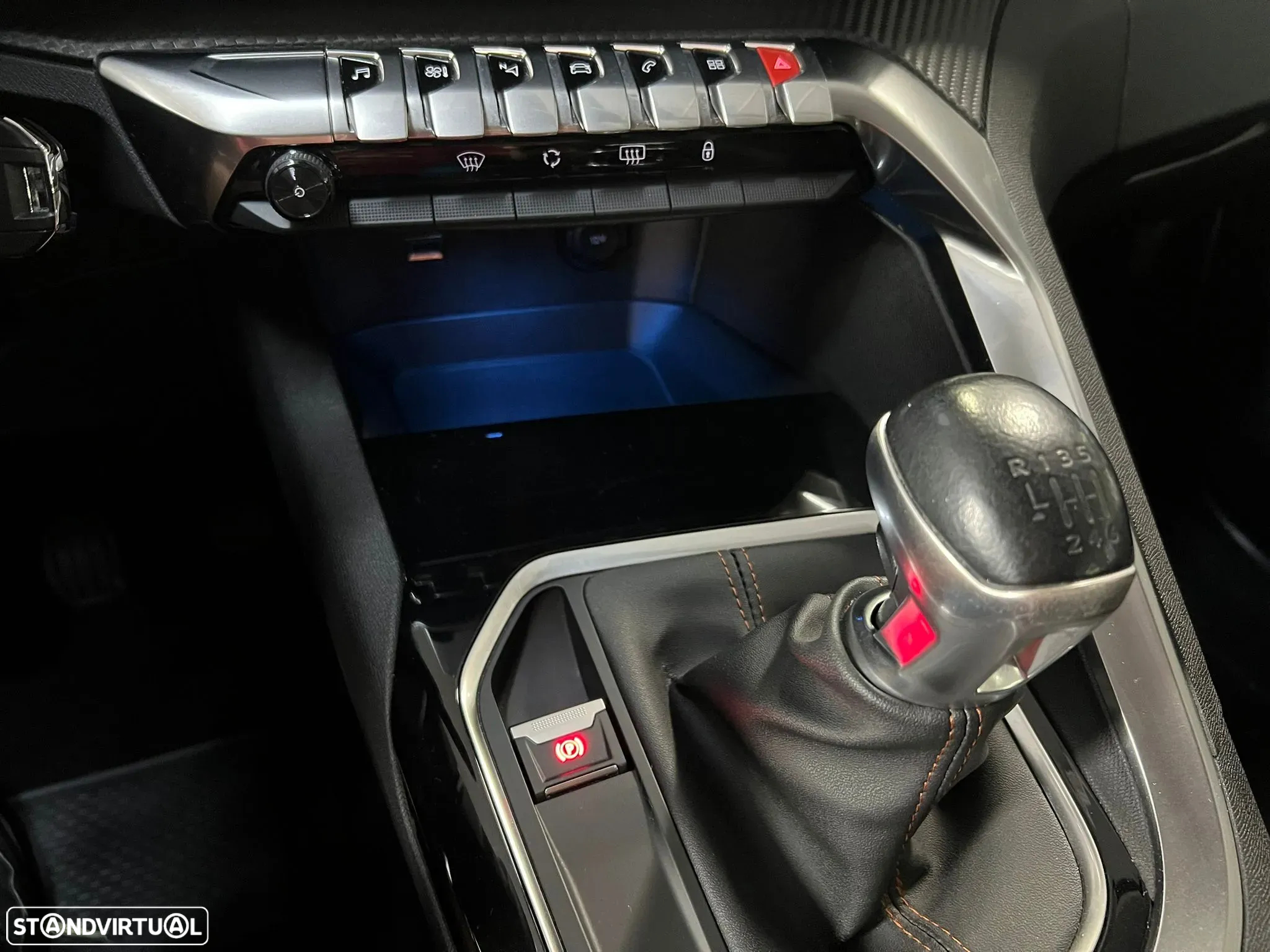 Peugeot 5008 1.5 BlueHDi Active - 15