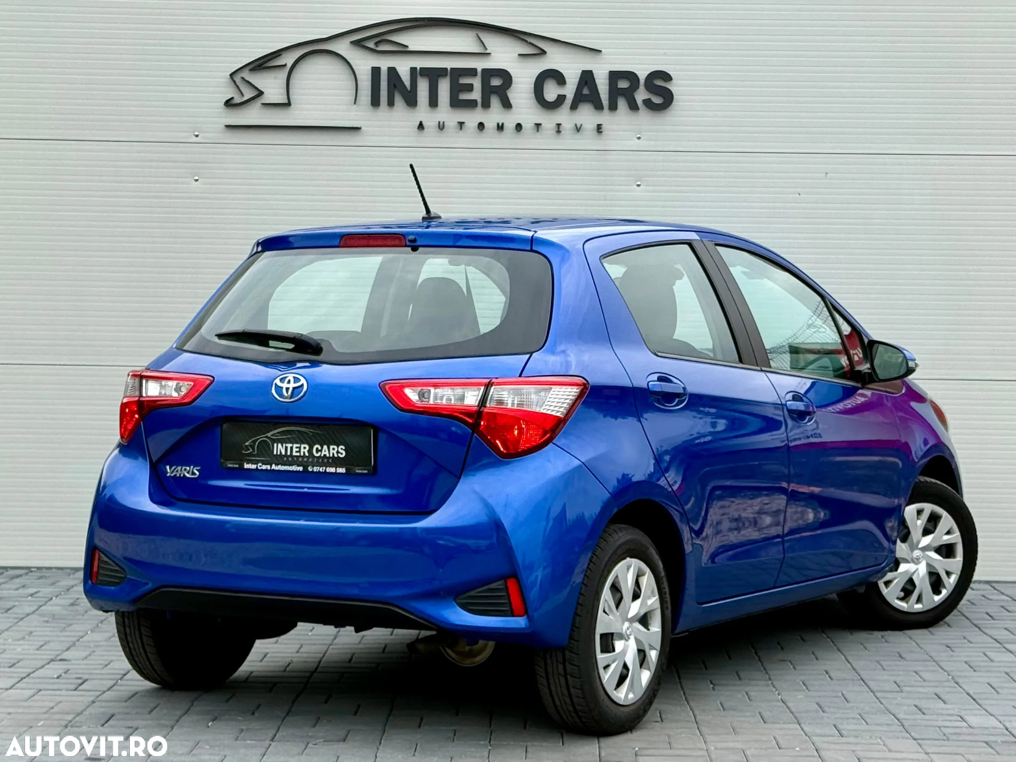 Toyota Yaris - 4