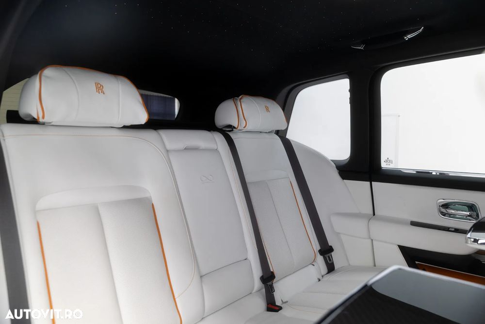 Rolls-Royce Cullinan - 36
