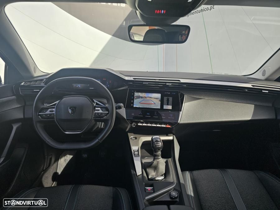 Peugeot 308 1.2 PureTech Allure - 19
